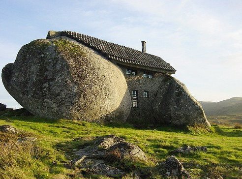 ქვის სახლი