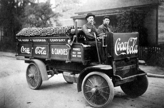 კოკა-კოლას მიმწოდებელი სატვირთო მანქანა, 1909 წ.