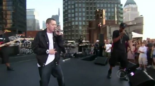 Jay-Z feat. Eminem - Renegade Live