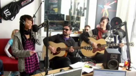 30 Seconds To Mars - Closer To the Edge acoustic (Star.fm)